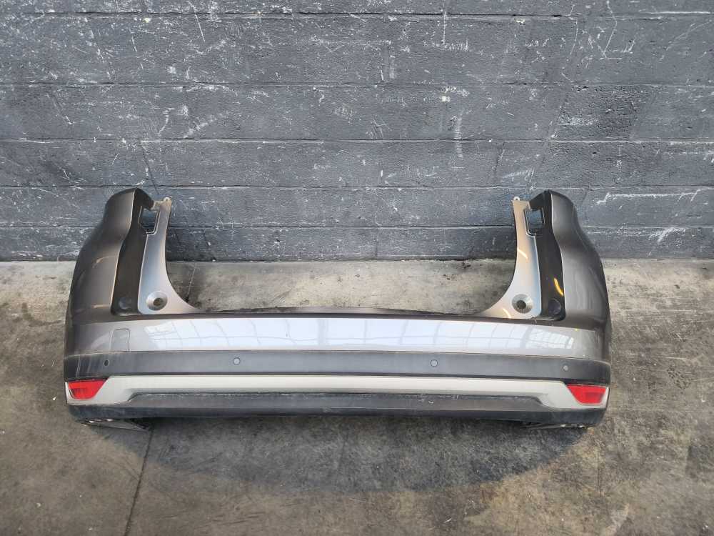 PARE CHOC ARRIERE RENAULT GRAND SCENIC - Vue 1